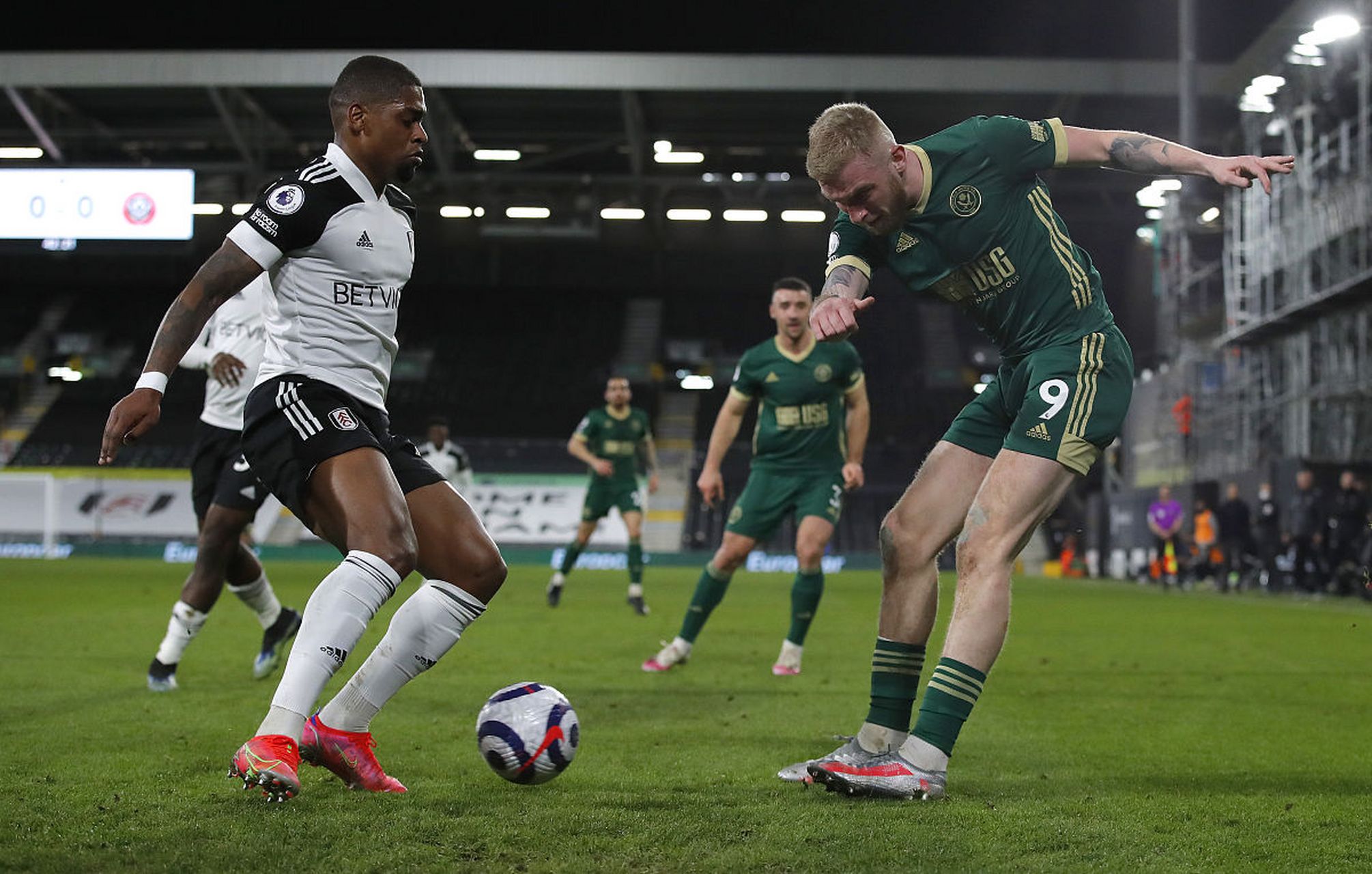 而是靠核心 而是靠核心