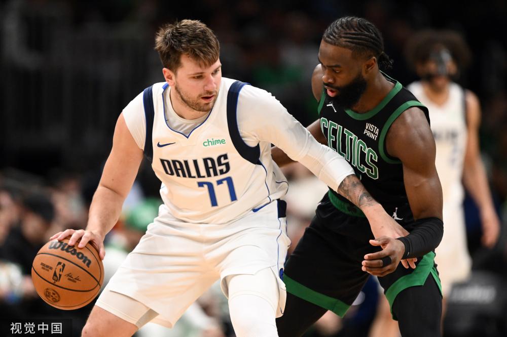 激烈赛场上 激烈赛场上