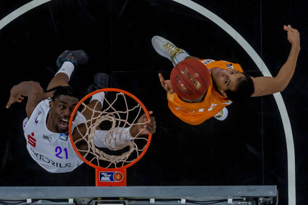 补本土球员 补本土球员