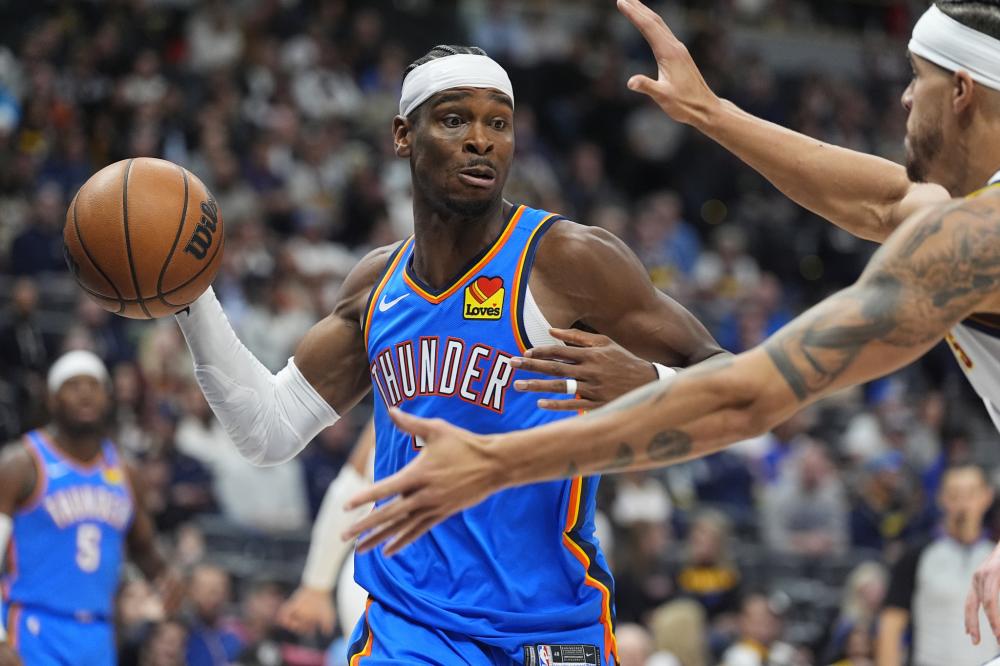 也吸引了众 也吸引了众